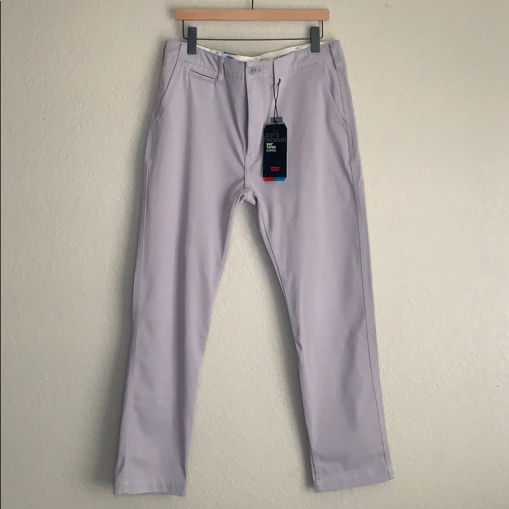 Levi’s Premium 502 Taper Chino